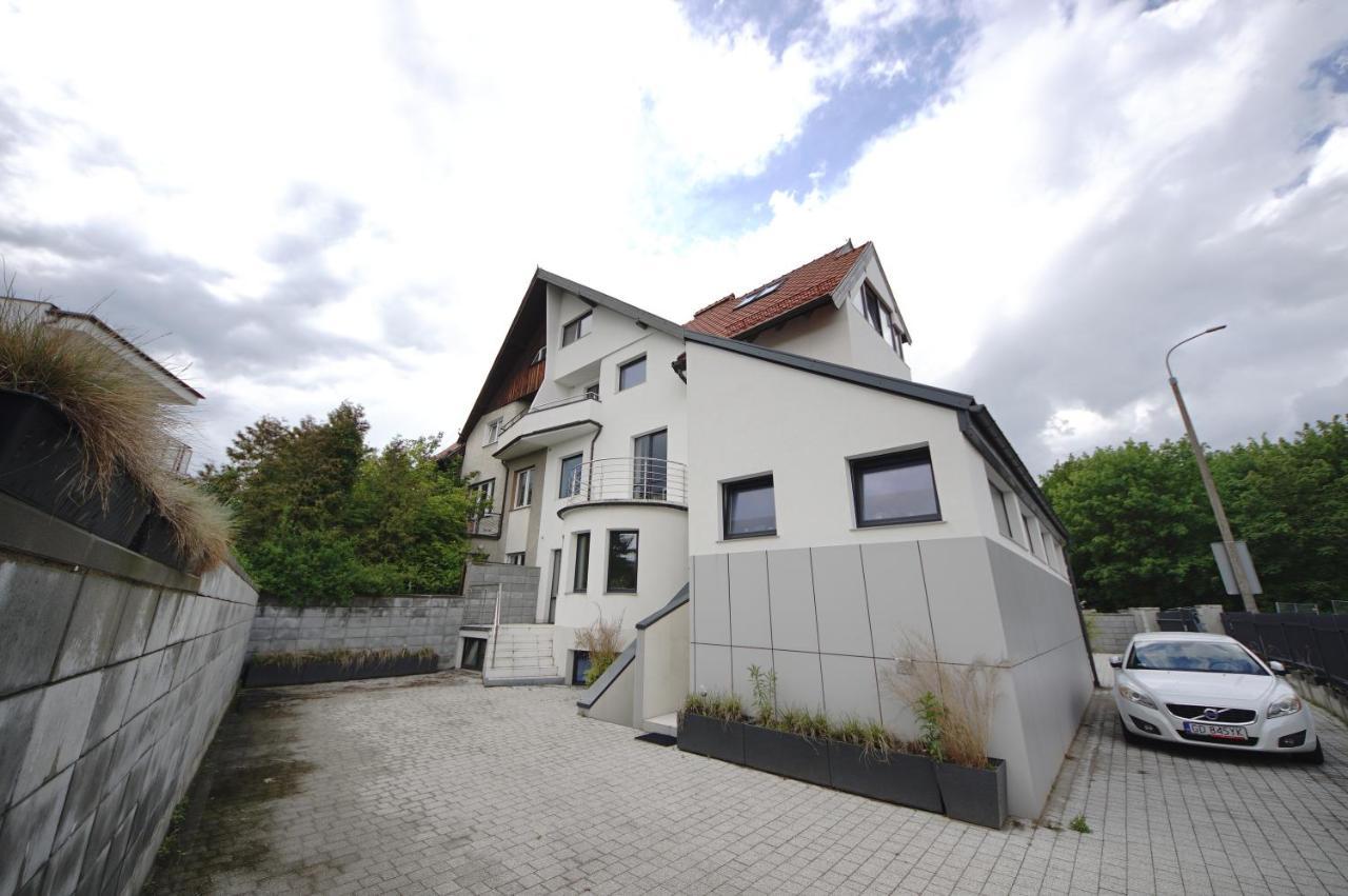 Comfort Apartments Korzeniowskiego Gdynia Exteriör bild